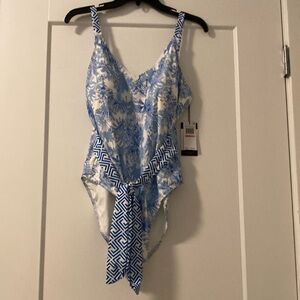 Nicole Miller Blue and White Women’s One Piece Swimsuit XXL